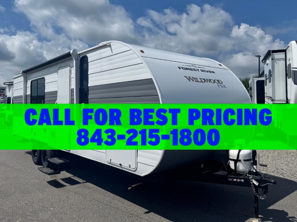 New 2026 Forest River Wildwood FSX Limited Edition travel trailer 233RBLE