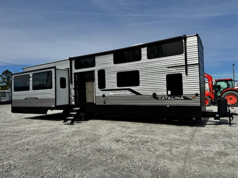 New 2026 Coachmen Catalina Destination Series Loft 43CONDO