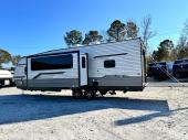 Rear ramp door on 2026 Coachmen Catalina Trail Blazer 27THS, showing 9' 9" garage access