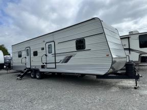 Used 2025 HL Enterprise Hy-Line 38 Premier Photo