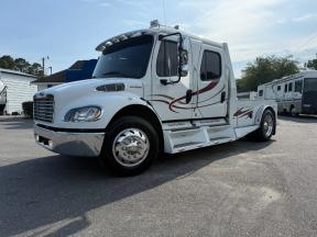 Used 2004 Freightliner M2 SPORTCHASSIS Photo