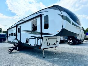 New 2024 Forest River RV Flagstaff Classic 376RK Photo