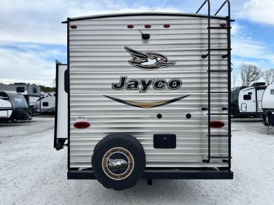 2018 Jayco Jay Flight 24RBS travel trailer