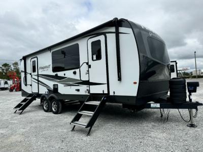 2025 Forest River Flagstaff Super Lite Travel Trailer 26SFK