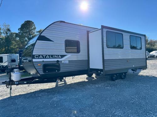 New 2025 Coachmen RV Catalina Summit Series 8 261BHS