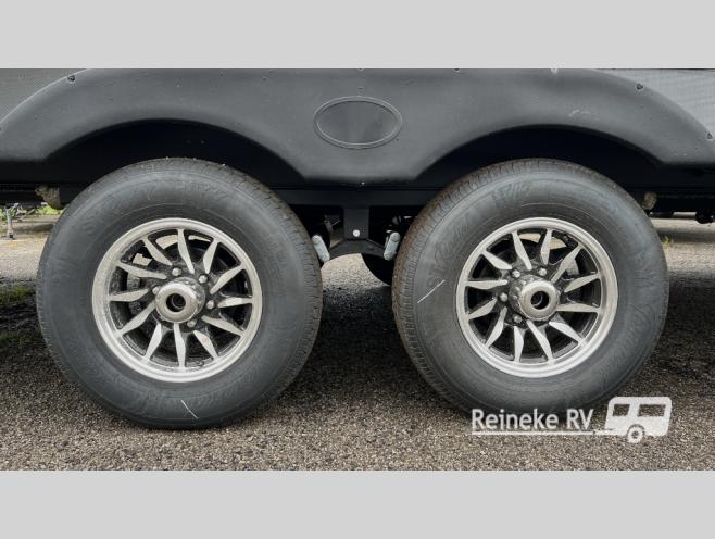 New 2025 Dutchmen RV Kodiak Ultimate 2921FKDS Travel Trailer at Reineke ...