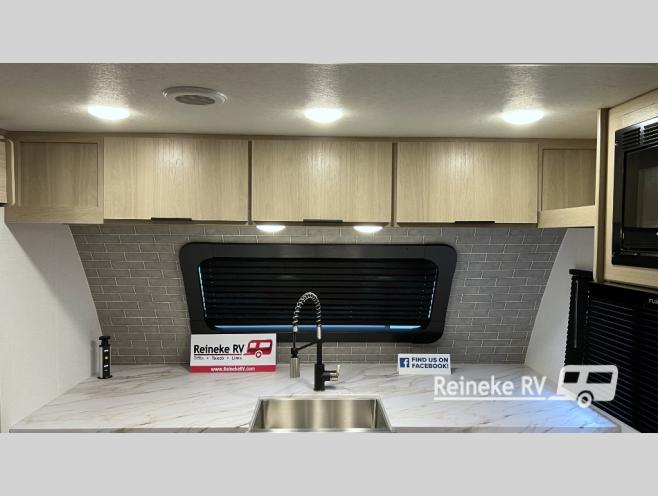 New 2025 Dutchmen RV Kodiak Ultimate 2921FKDS Travel Trailer at Reineke ...