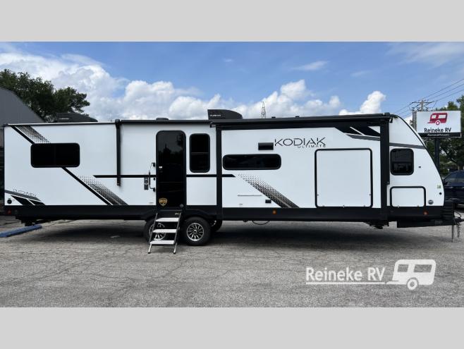 ダイキャスト　Von Dutch  ‘53ベルエア　‘51マーキュリー　洋書レア ダイキャスト Von Dutch '53ベルエア '51マーキュリー 洋書レア ダイ