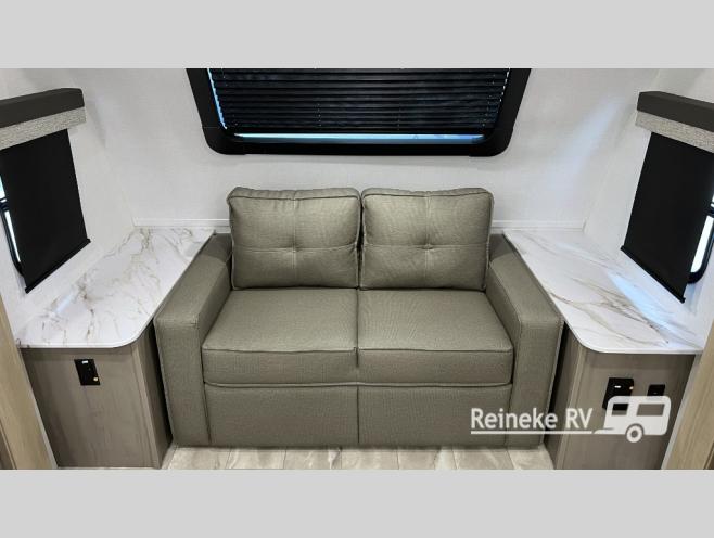 New 2025 Dutchmen RV Kodiak Ultimate 3371FLSL Travel Trailer at Reineke ...