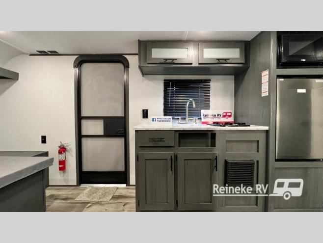 New 2024 Dutchmen RV Aspen Trail Mini 17BH Travel Trailer at Reineke RV ...