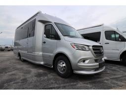 New 2025 Airstream RV Atlas Murphy Suite Photo