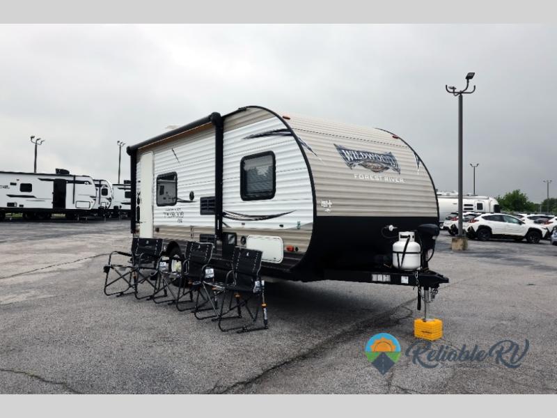 Used 2018 Forest River RV Wildwood FSX 180RT Toy Hauler Travel