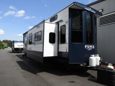 New 2025 Palomino Puma Destination 402LFT Photo