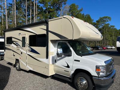 Used 2023 Winnebago Minnie Winnie 25B Photo