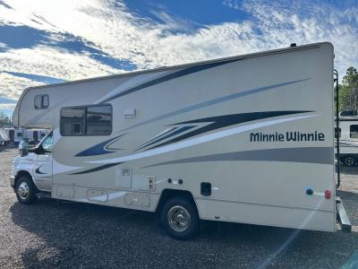 Used 2023 Winnebago Minnie Winnie 25B Photo
