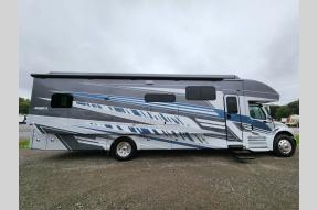 New 2025 Jayco Seneca Prestige 37M Photo