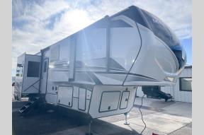 New 2025 Keystone RV Montana 3901RK Photo