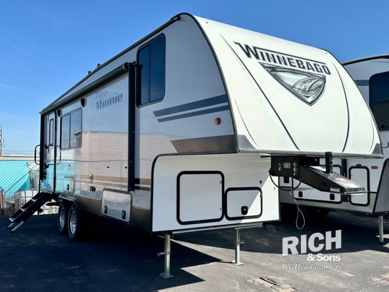 Used 2020 Winnebago Industries Towables Micro Minnie 2405RG Fifth Wheel ...