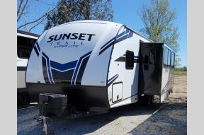 Used 2021 Thor Sunset Trail 272BH Photo