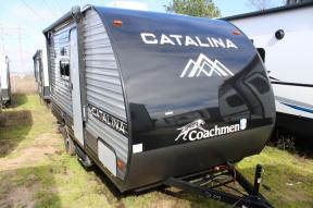New 2024 Coachmen RV Catalina Summit Series 7 164BHX Photo
