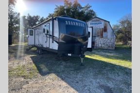New 2025 Forest River RV Rockwood Ultra Lite 2614BS Photo