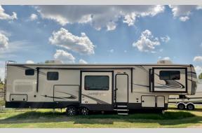 Used 2019 Forest River RV Sandpiper 391FLRB Photo