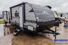 New 2025 Coachmen RV Catalina Summit Series 7 164BHX Photo