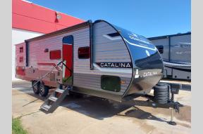 New 2025 Coachmen RV Catalina 283QBCKLE Photo