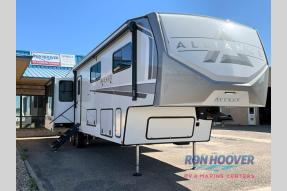 New 2026 Alliance RV Avenue 39MBR Photo