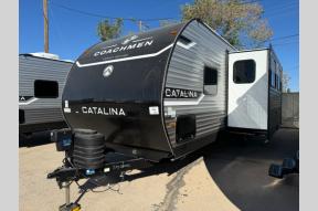 New 2025 Coachmen RV Catalina Legacy Edition 293QBCK Photo