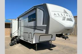 New 2024 Alliance RV Avenue 33RKS Photo