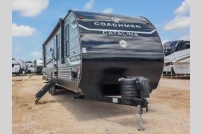 New 2025 Coachmen RV Catalina Legacy Edition 343BHTS Photo