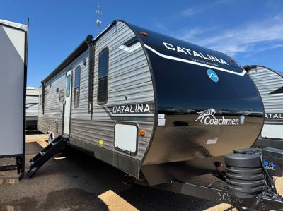 New 2024 Coachmen RV Catalina Legacy Edition 343BHTS 2 Queen Beds Photo