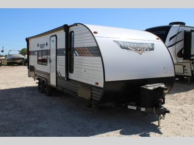 Used 2022 Forest River RV Wildwood X-Lite T261BHXL Photo
