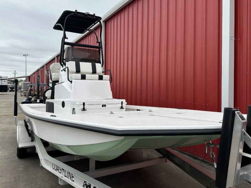 New 2024 Majek M2 Illusion Bay Boat at Ron Hoover RV & Marine Centers ...