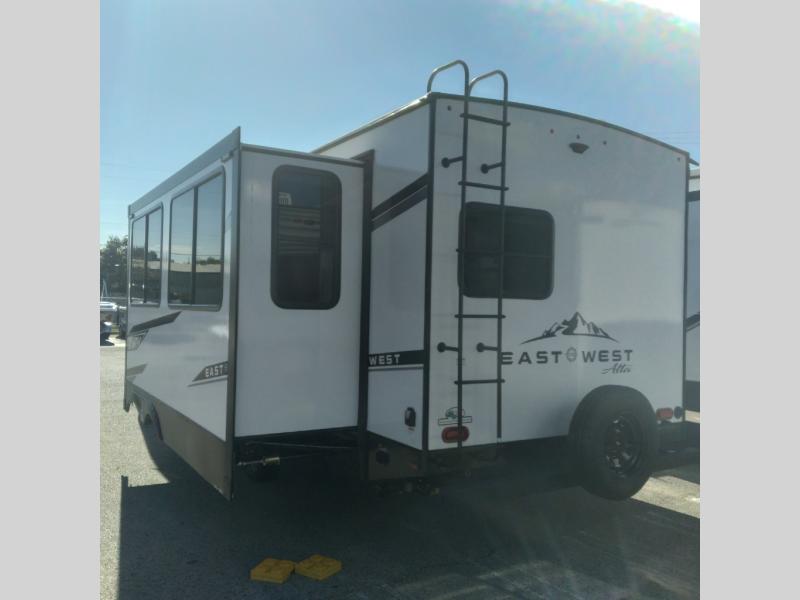 New 2024 EAST TO WEST Alta 2810KIK Travel Trailer at Ron Hoover RV & Marine Centers San