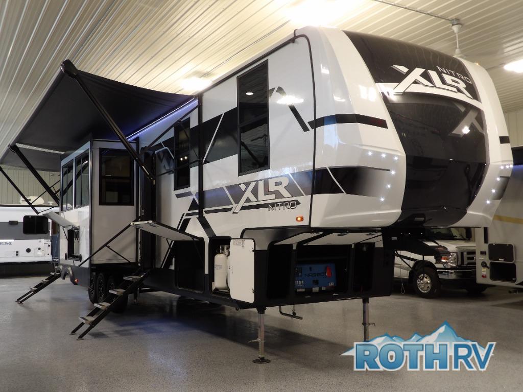 劇レア‼️ Romcouch ドローイング② New 2025 Forest River RV XLR Nitro 39G15 Toy Hauler Fifth Wheel at