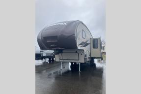 Used 2014 Shasta RVs Phoenix Rise 27RL Photo