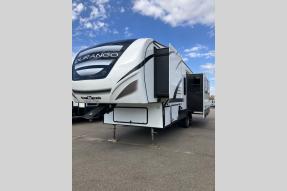 Used 2019 KZ Durango Half-Ton D256RKT Photo