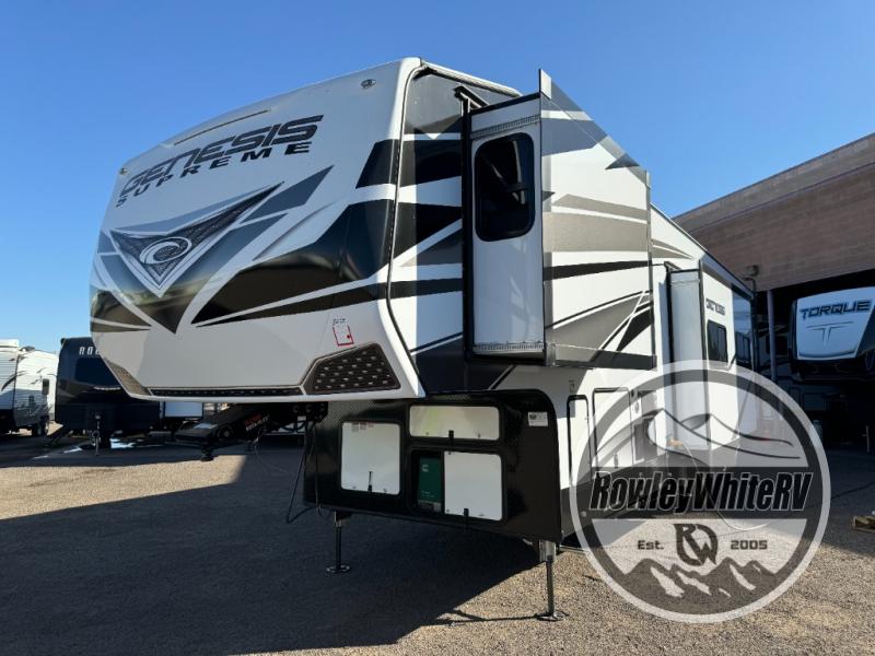 New 2025 Genesis Supreme 4024GSSB Toy Hauler Fifth Wheel at Rowley