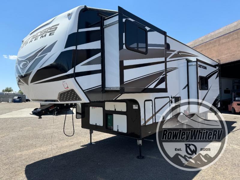 New 2025 Genesis Supreme G335CKG Toy Hauler Fifth Wheel at Rowley