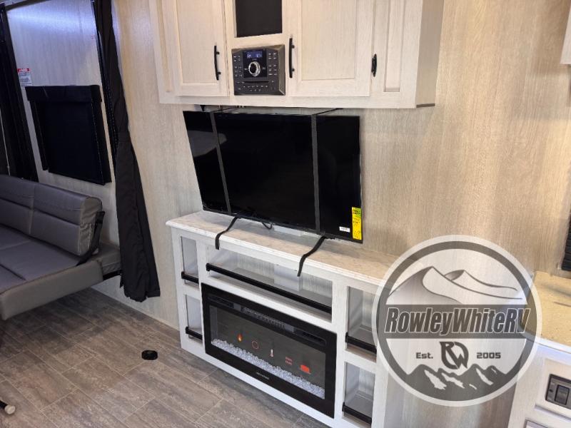 New 2026 Genesis Supreme 275CRXL Toy Hauler Travel Trailer at