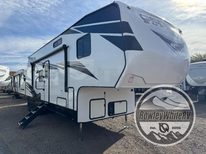 New 2025 Genesis Supreme Genesis Overnighter GFS416 Toy Hauler