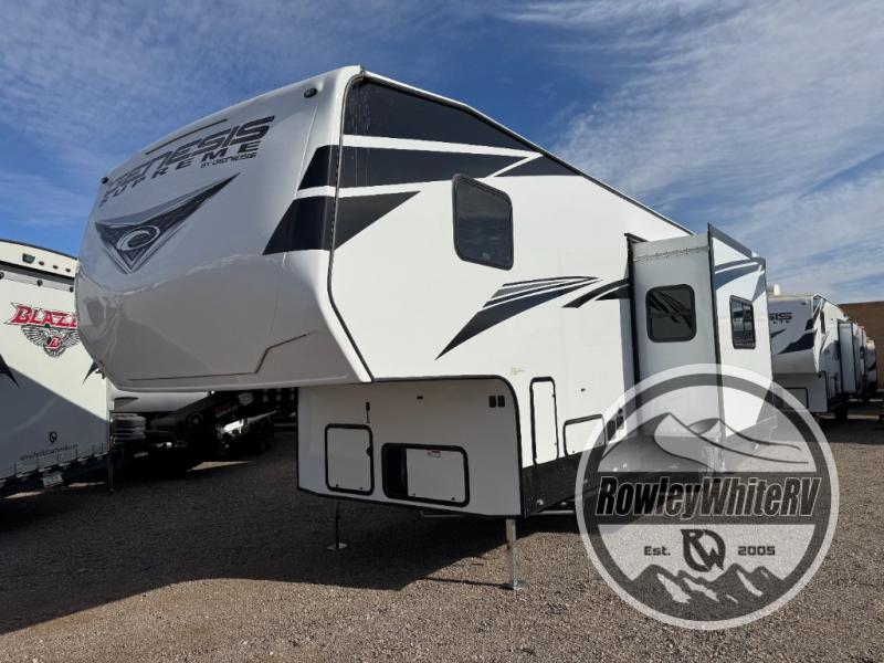 New 2025 Genesis Supreme Genesis Overnighter GFS416 Toy Hauler