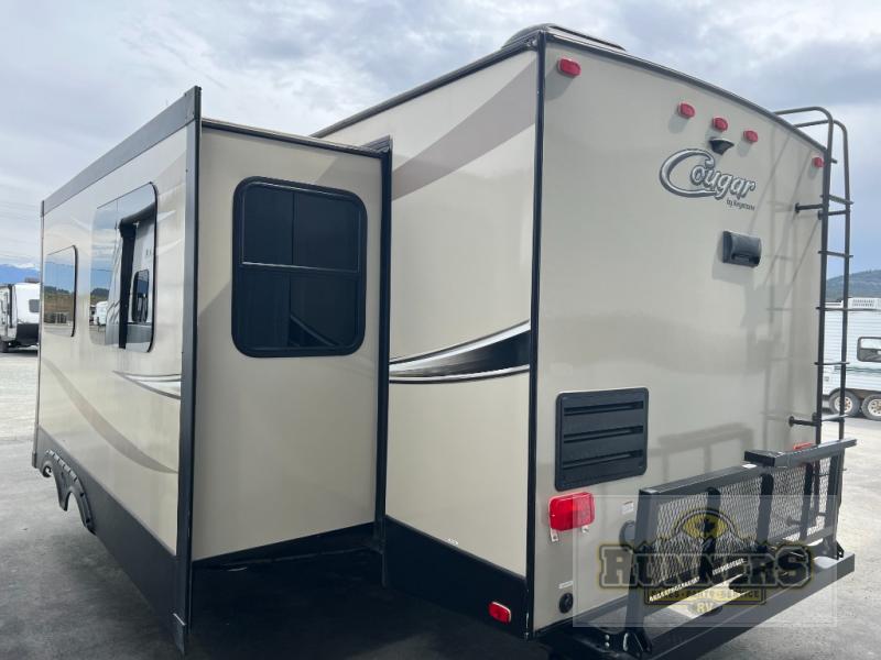 Used 2018 Keystone RV Cougar Half-Ton Series 29RKSWE Travel Trailer at ...