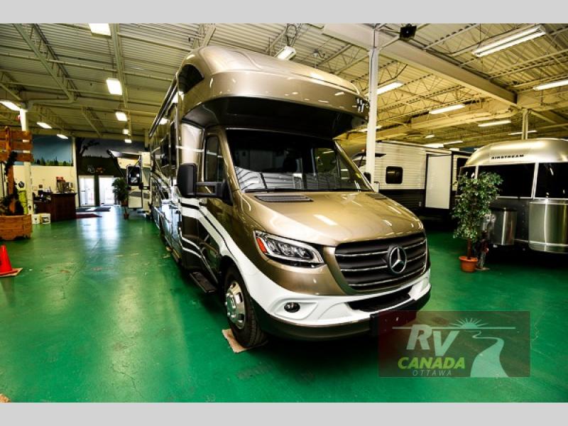 New 2024 Winnebago View 24V Motor Home Class C Diesel at RV Canada