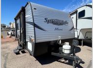 Used 2018 Keystone RV Summerland Mini 1700FQ image