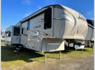 Used 2017 Jayco Eagle 321RSTS image