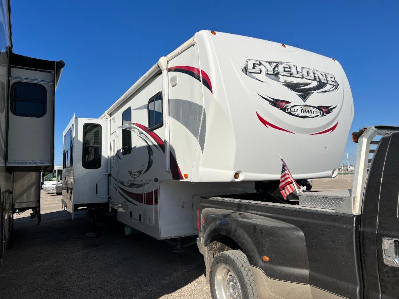 2012 Heartland Cyclone 3800 
