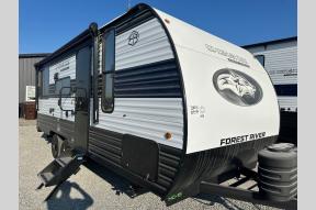 New 2025 Forest River RV Cherokee Grey Wolf 20RDSE Photo